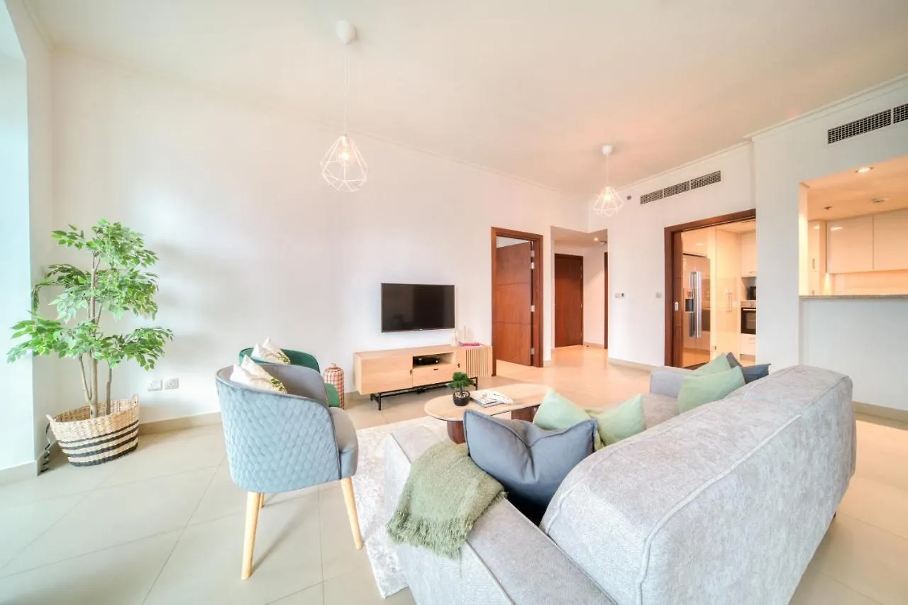 Burj Vista Tower 1 - City View, Downtown Dubai - Mint Stay