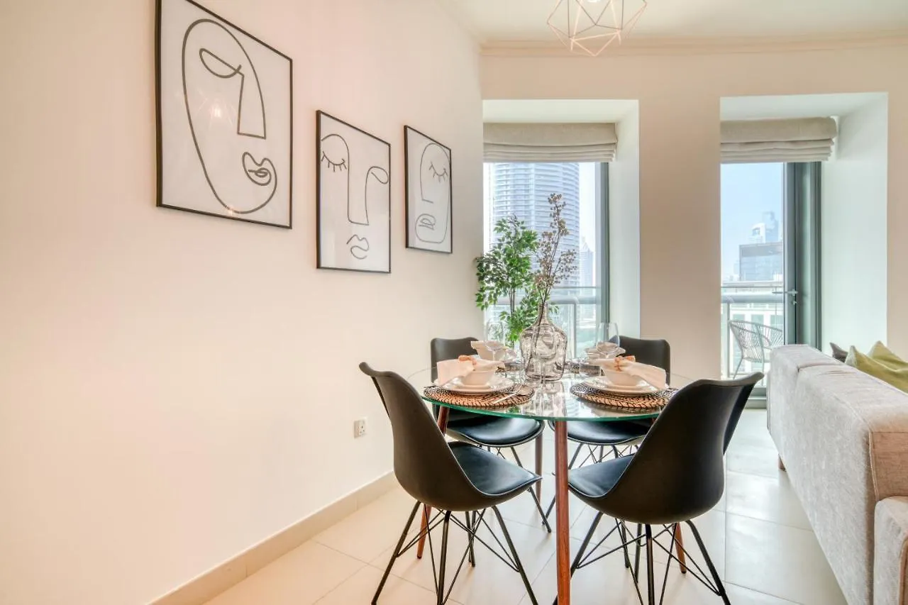 Apartment Burj Vista Tower 1 - City View, Downtown Dubai - Mint Stay United Arab Emirates