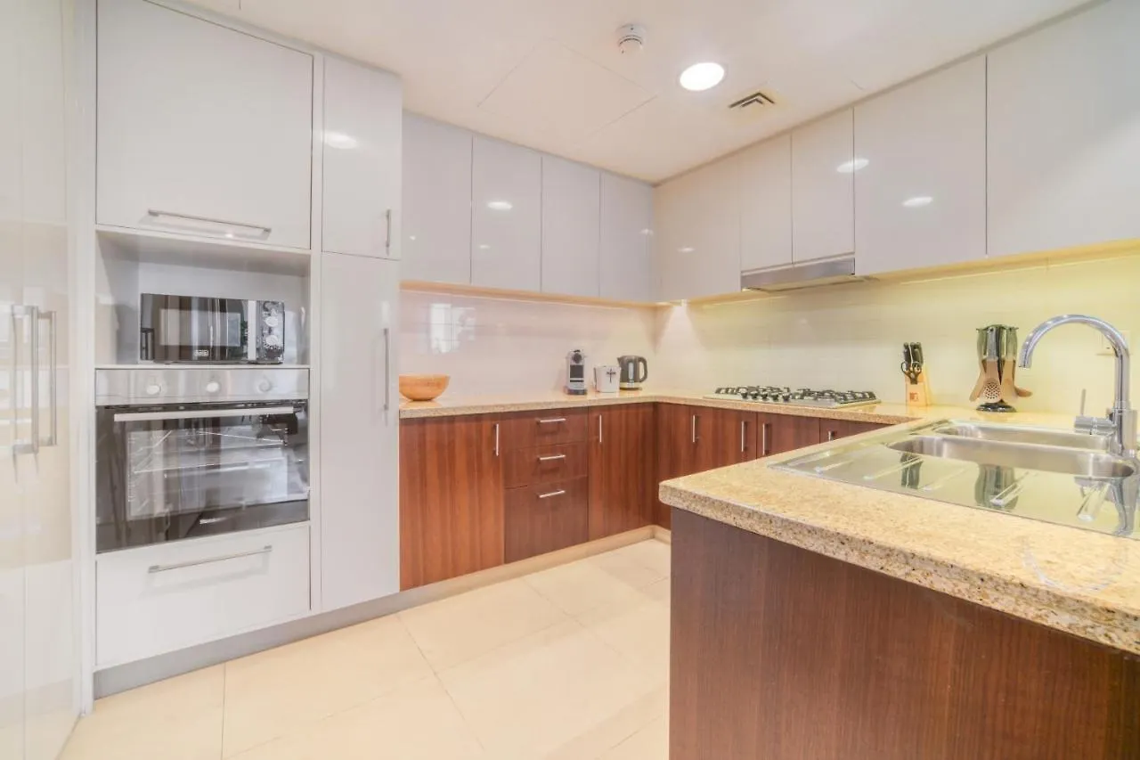 Apartment Burj Vista Tower 1 - City View, Downtown Dubai - Mint Stay United Arab Emirates